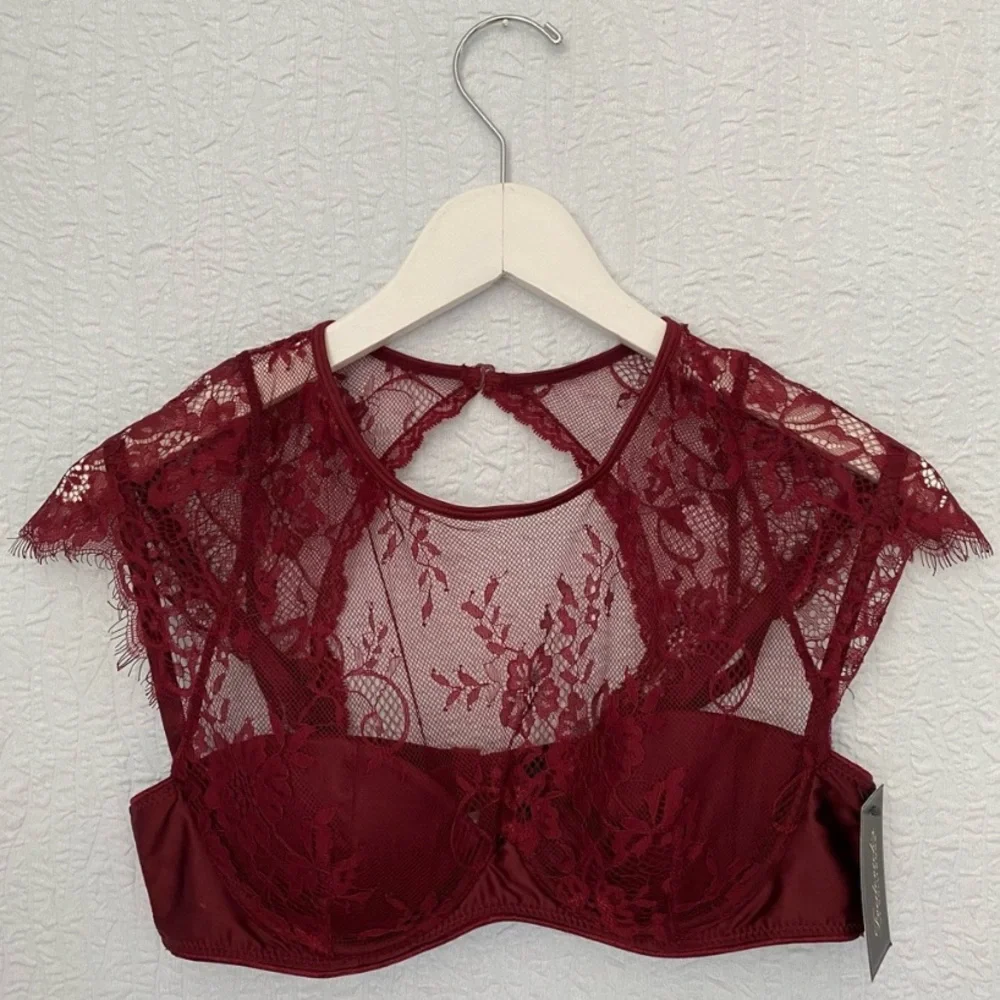Elegant Lace Burgundy Bralette